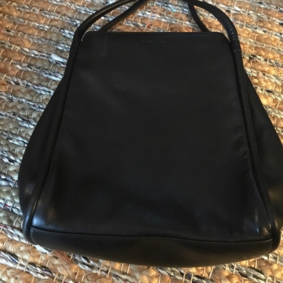 Nine West Black Leather Shoulder bag. - Picture 1 of 3
